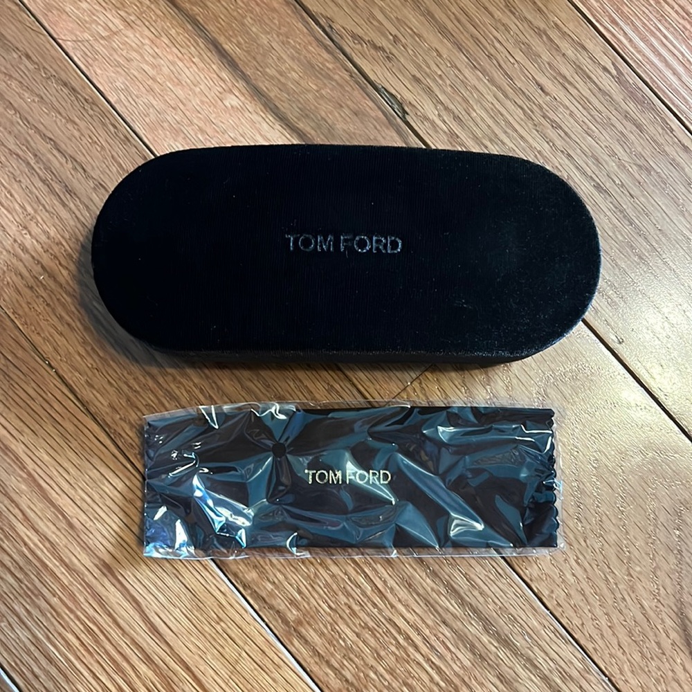 Tom does dark espresso brown velvet sunglasses hard shell case